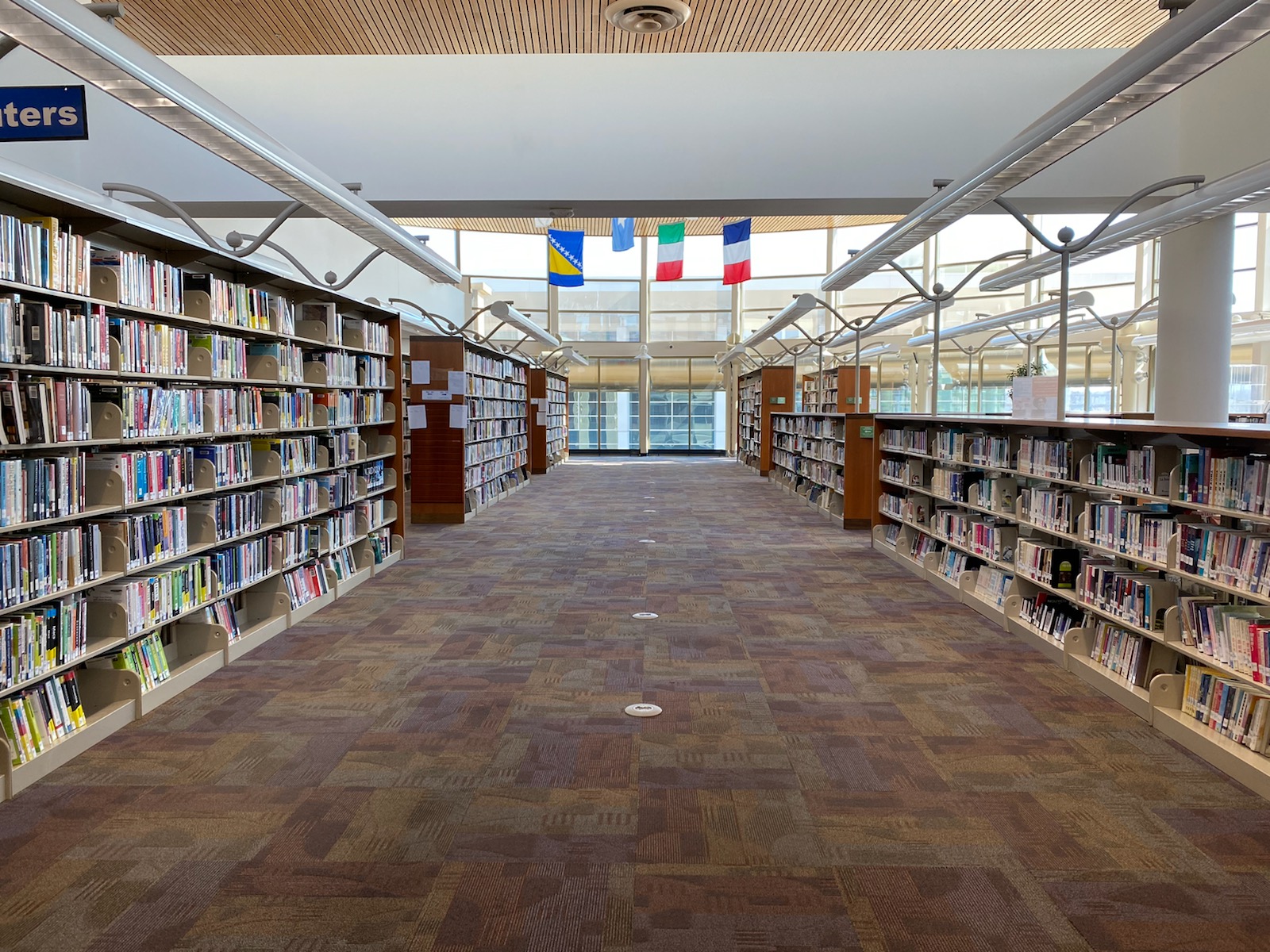 Library bookshelves with no seating